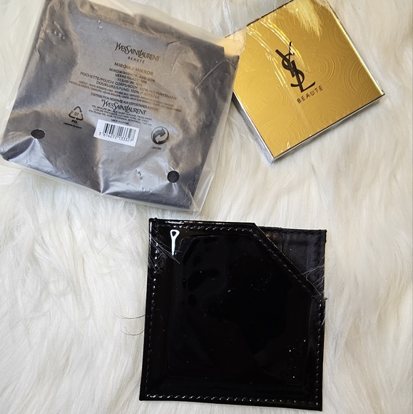 YSL Cosmetic Mirror with Black Patent Pouch - Picture 4 of 5